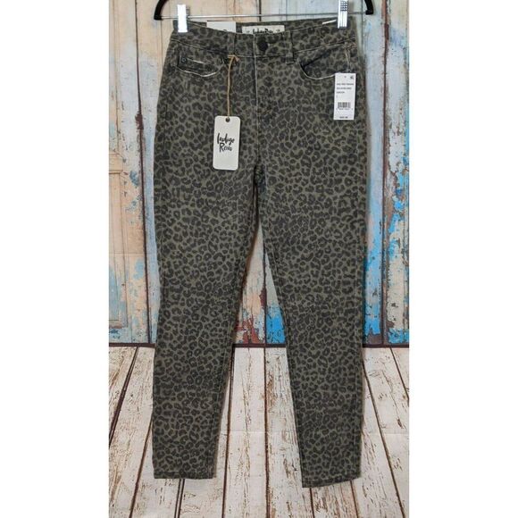 Indigo Rein Womens Size 7 Olive Green Leopard Print Ankle High Rise Skinny Jeans - Picture 1 of 9